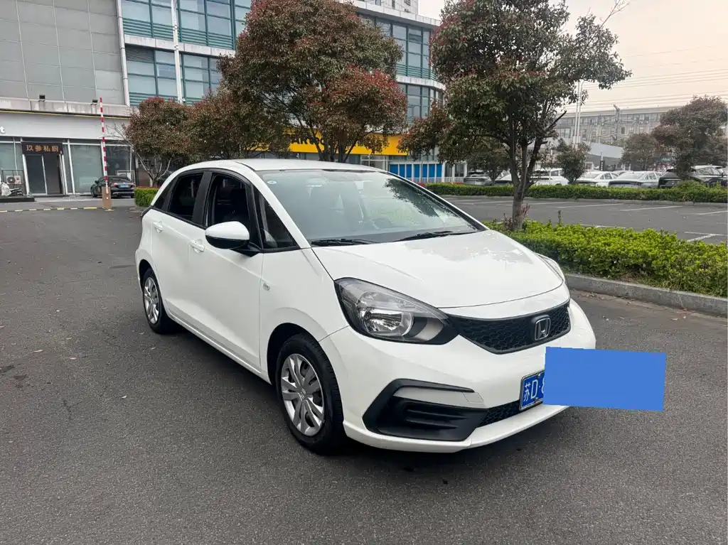 Fit 2021 1.5L CVT tide version купить на сайте DeffCars