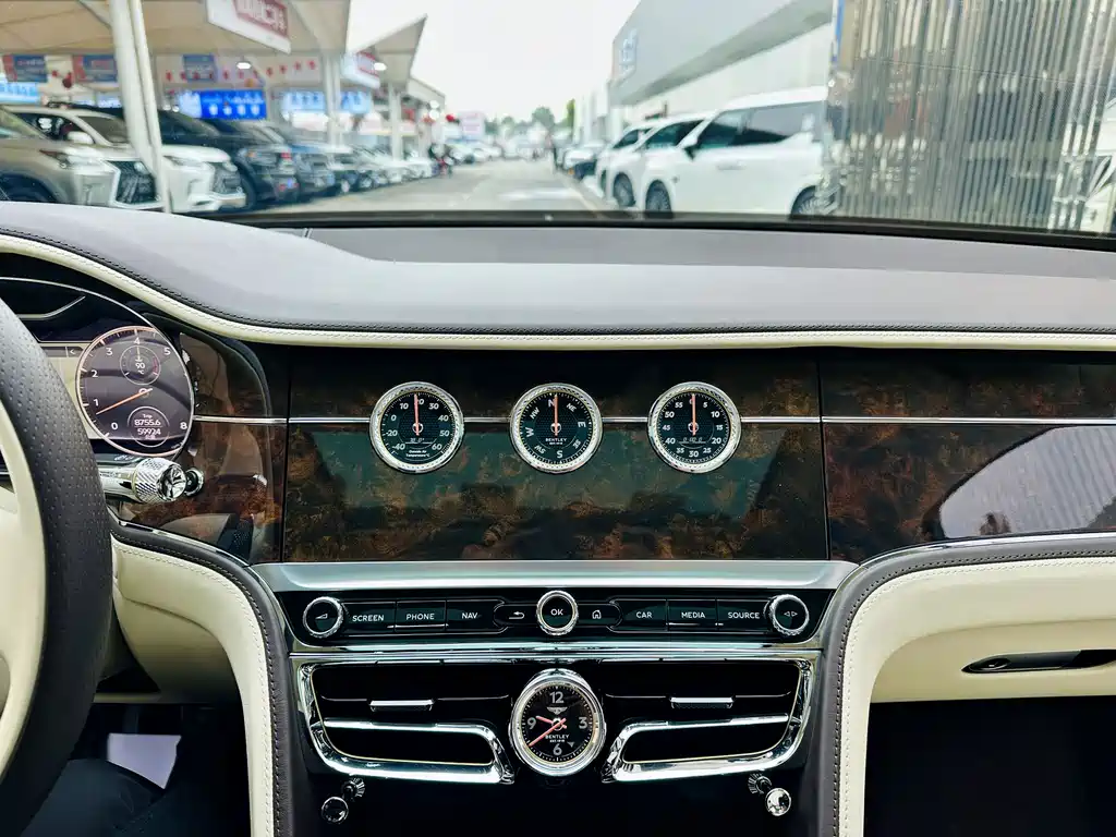 Flying Spur 2020 6.0T W12 Standard Edition купить на сайте DeffCars