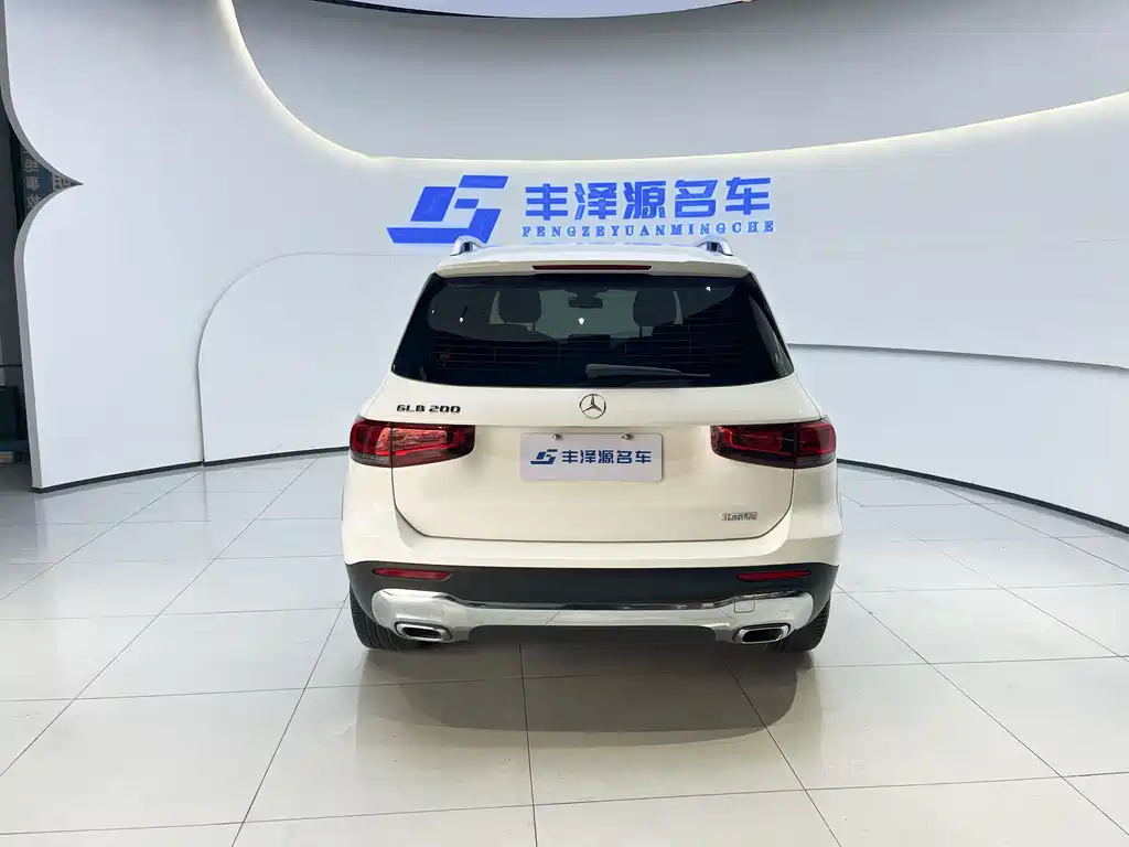 Mercedes-Benz GLB 2022 facelift version 2 GLB 200 dynamic version купить на сайте DeffCars