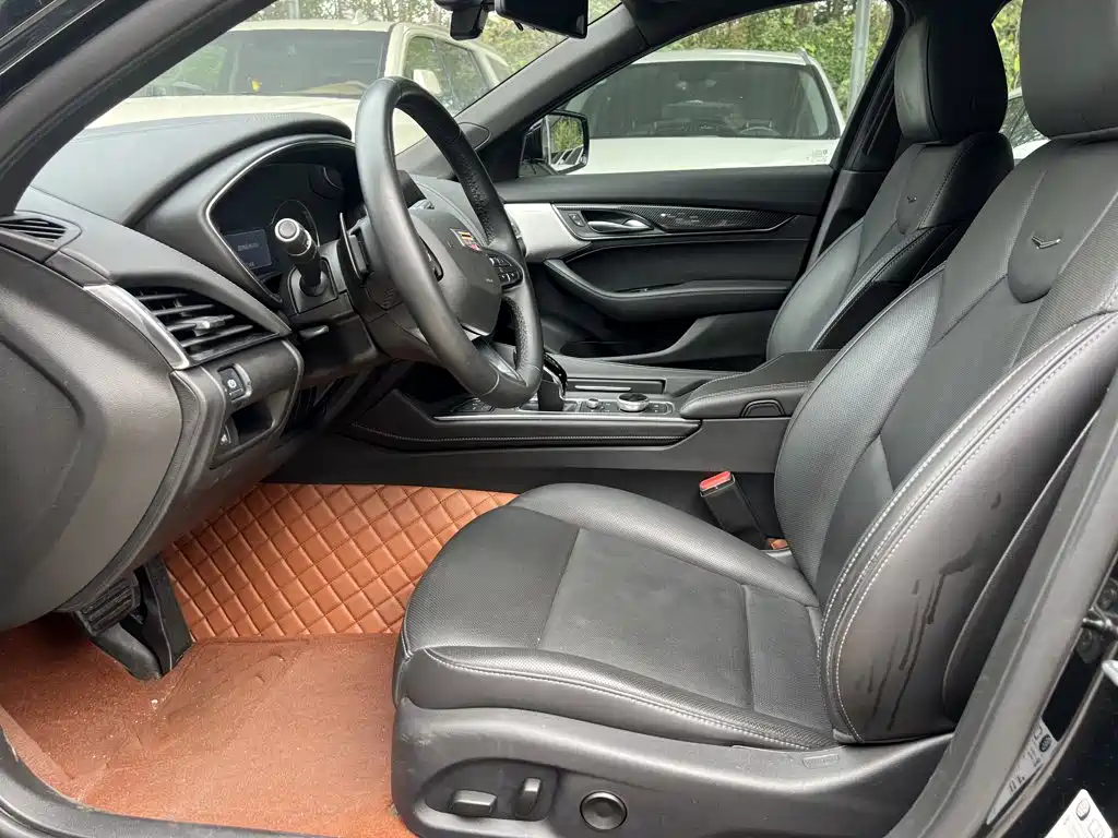 Cadillac CT5 2022 28T luxury model купить на сайте DeffCars