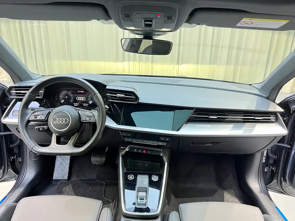 Audi A3 2023 Sportback 35 TFSI stylish and sporty купить на сайте DeffCars