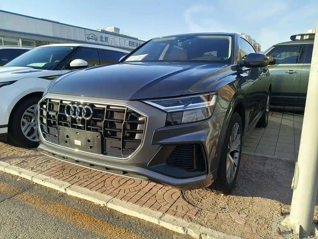 Audi Q8 2019 55 TFSI luxury and dynamic model купить на сайте DeffCars