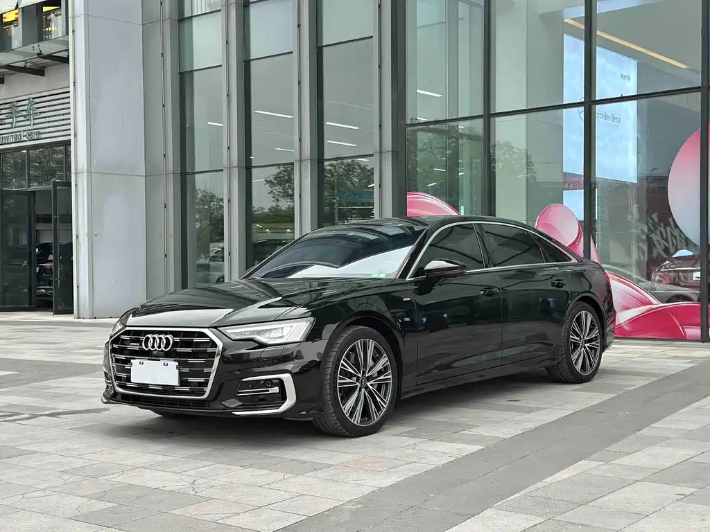 Audi A6L 2023 55 TFSI quattro exclusive dynamic model купить на сайте DeffCars