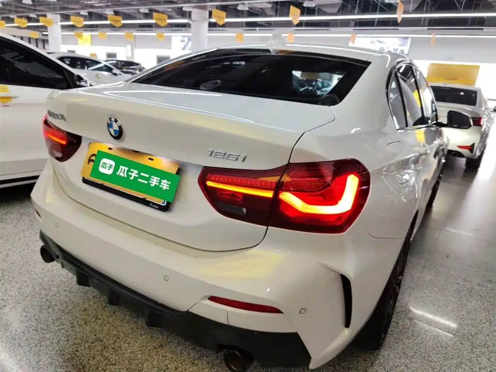 BMW 1 Series 2023 125i M Sports Night Edition купить на сайте DeffCars