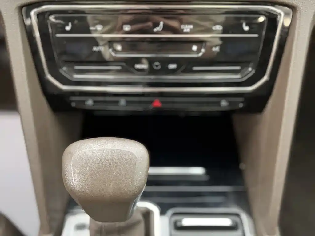 Weiran 2020 330TSI Deluxe Edition купить на сайте DeffCars
