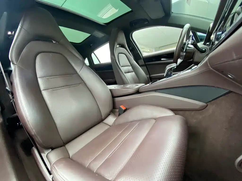 Panamera 2017 Panamera 4 Executive Extended Edition 3.0T купить на сайте DeffCars