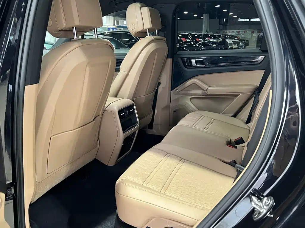 Cayenne 2019 3.0T купить на сайте DeffCars