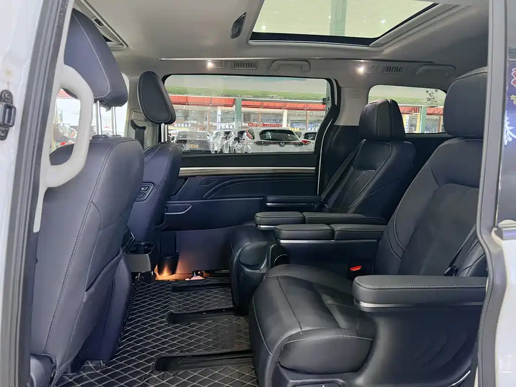 Trumpchi M8 2023 Lead Show Series 390T Extreme Edition купить на сайте DeffCars