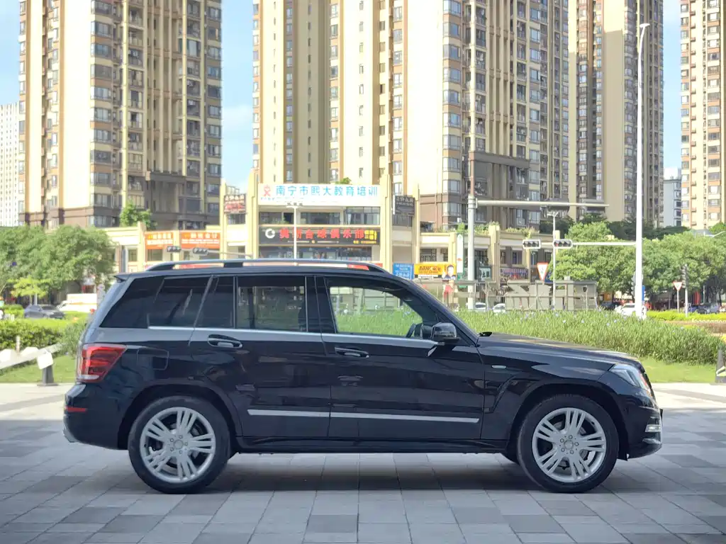 Mercedes-Benz GLK-Class 2015 GLK 260 4MATIC Dynamic Extreme Edition купить на сайте DeffCars