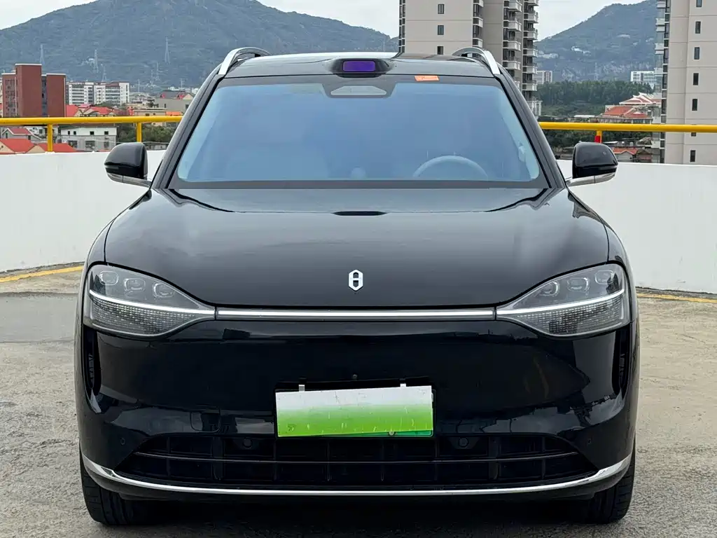 Wenjie M9 2024 extended range Max version 42kWh 6-seater version купить на сайте DeffCars