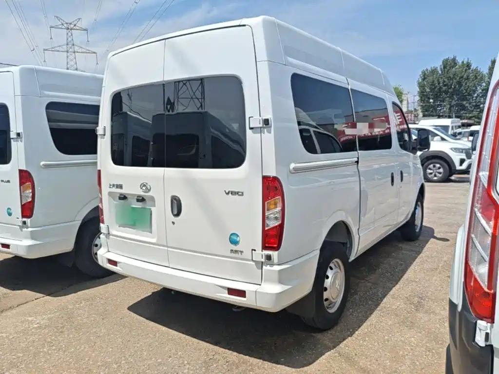 V80 2023 model 2.0T AMT classic Ao Yuntong short axis mid-top 5/6 seats купить на сайте DeffCars