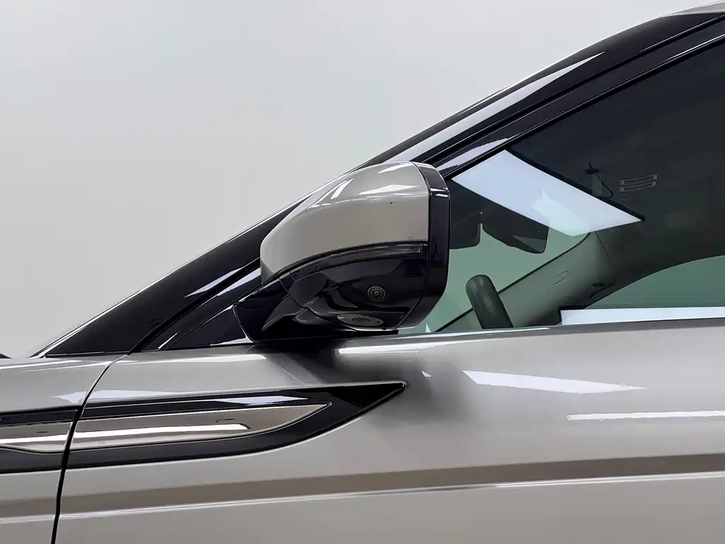 Range Rover Evoque 2021 Evoque L 249PS R-Dynamic HSE Luxury Edition купить на сайте DeffCars