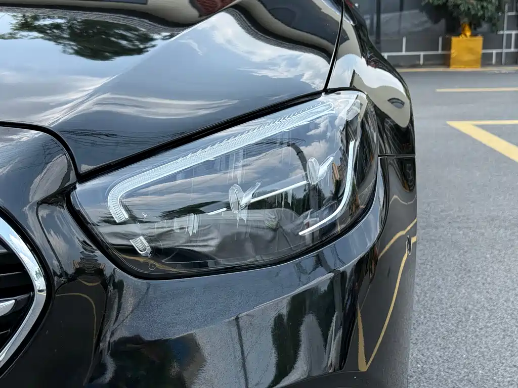 Mercedes-Benz E-Class 2022 E 260 L купить на сайте DeffCars