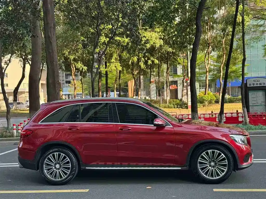 Mercedes-Benz GLC 2016 GLC 200 4MATIC купить на сайте DeffCars