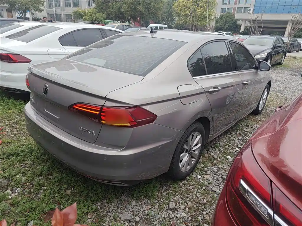 Bora 2021 1.5L Automatic Elite Intelligent Edition купить на сайте DeffCars