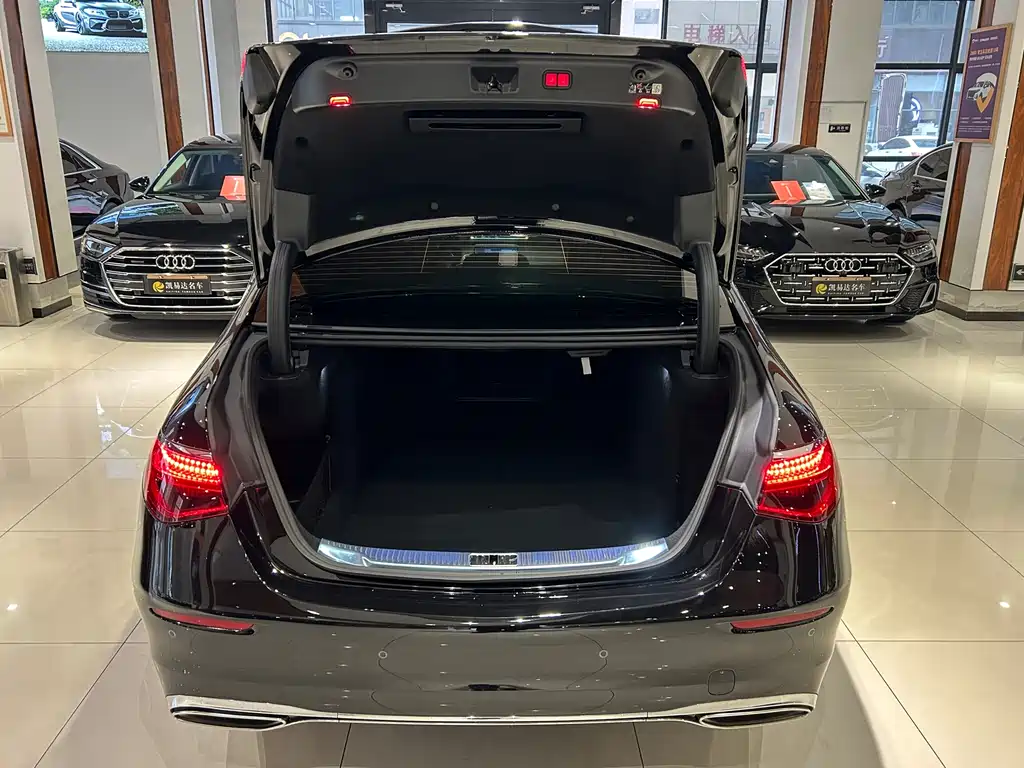 Mercedes-Benz S-Class 2024 facelift S 400 L business model купить на сайте DeffCars