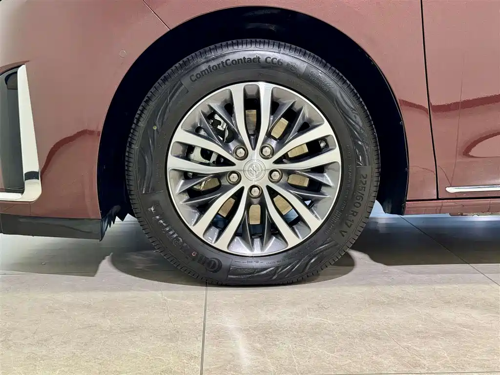 Buick GL8 2023 ES Lu Zun Exclusive Model купить на сайте DeffCars