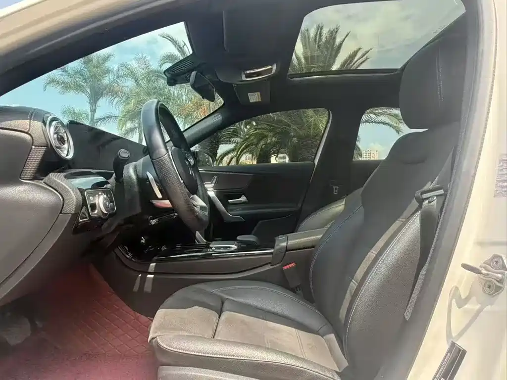 Mercedes-Benz A-Class 2023 A 200 L Fashion Model купить на сайте DeffCars