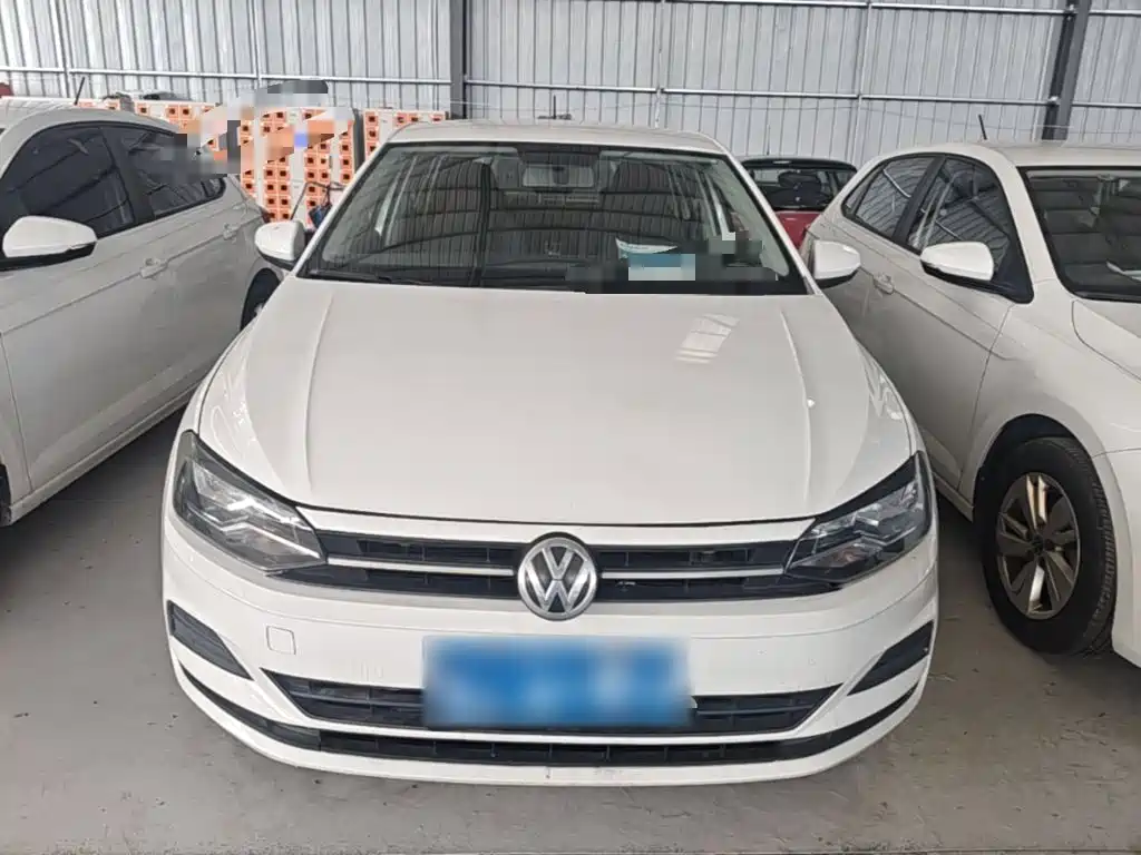 Polo 2023 facelift Plus 1.5L automatic indulgence version купить на сайте DeffCars