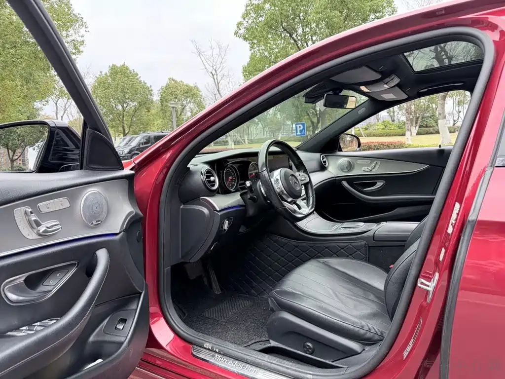 Mercedes-Benz E-Class Import 2019 E 200 Sports купить на сайте DeffCars