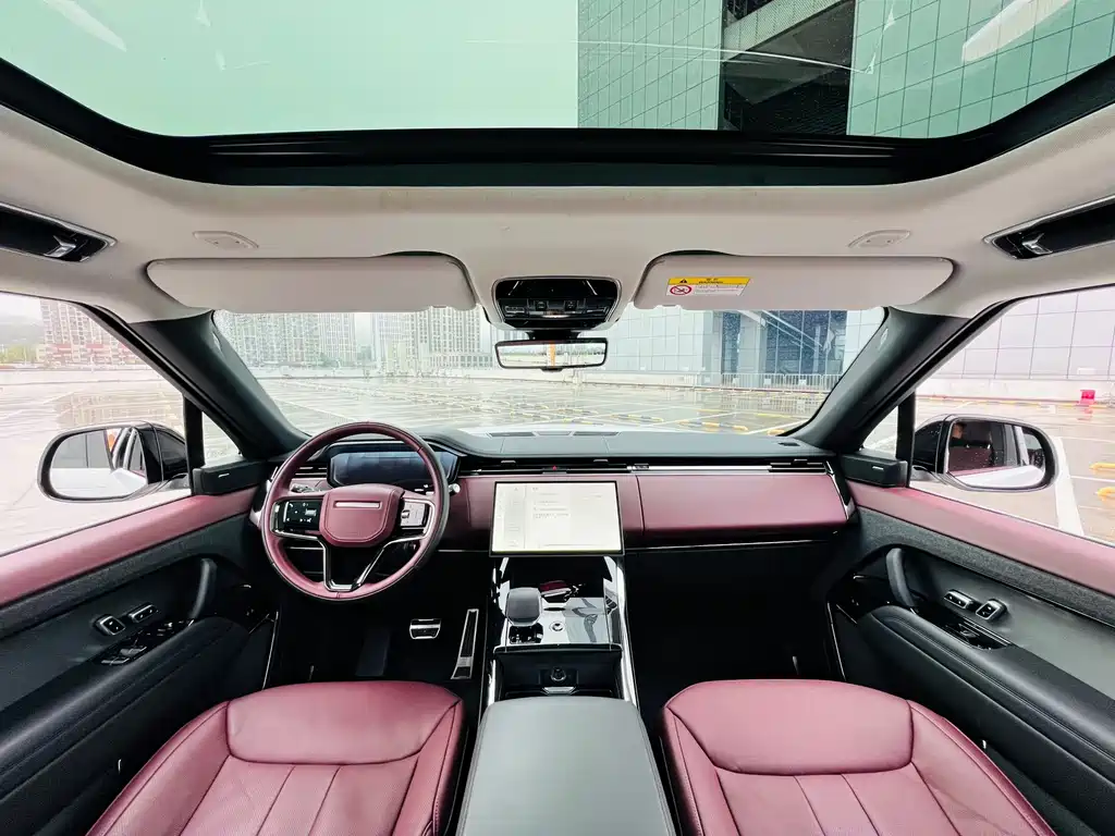 Range Rover Sport 2024 400PS Dynamic SE купить на сайте DeffCars