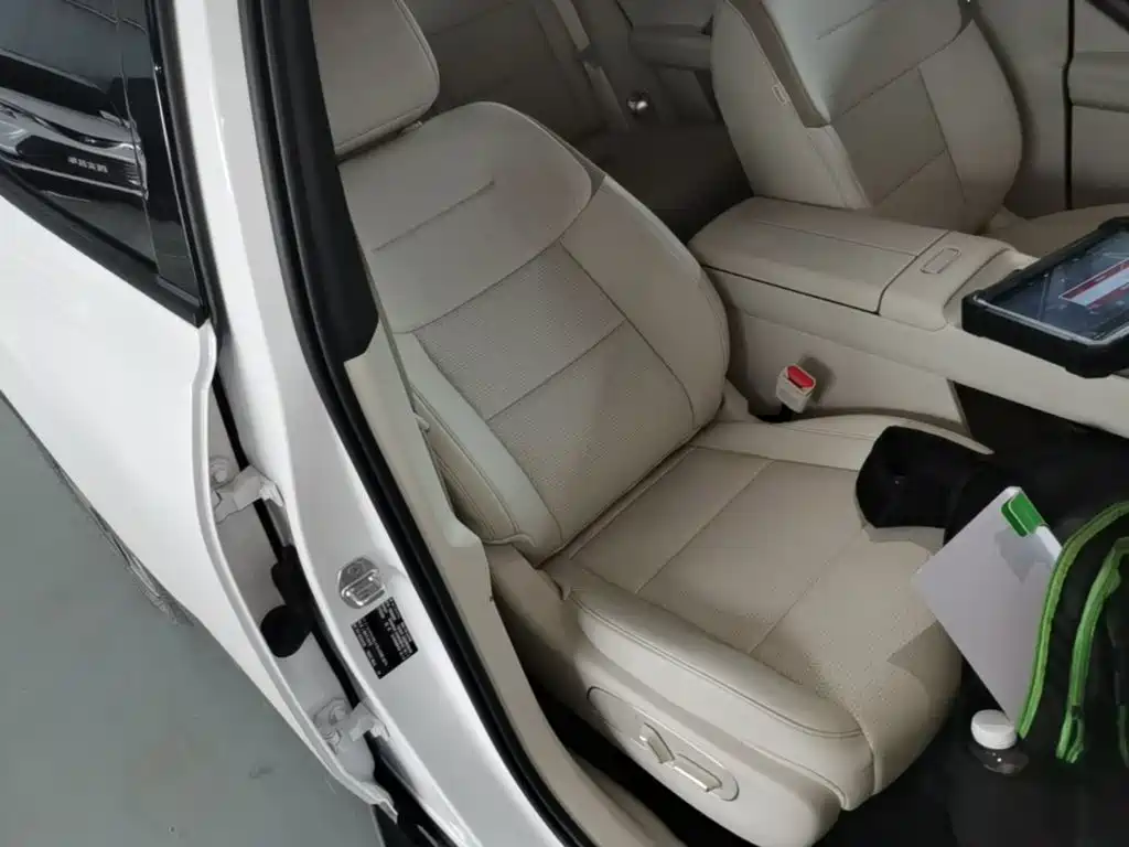 Platinum 3X 2025 520 Pro купить на сайте DeffCars