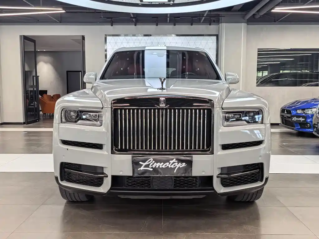 Cullinan 2020 Black Badge купить на сайте DeffCars