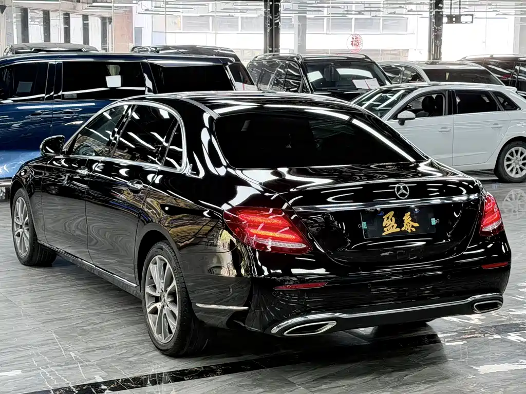 Mercedes-Benz E-Class 2018 E 200 L купить на сайте DeffCars