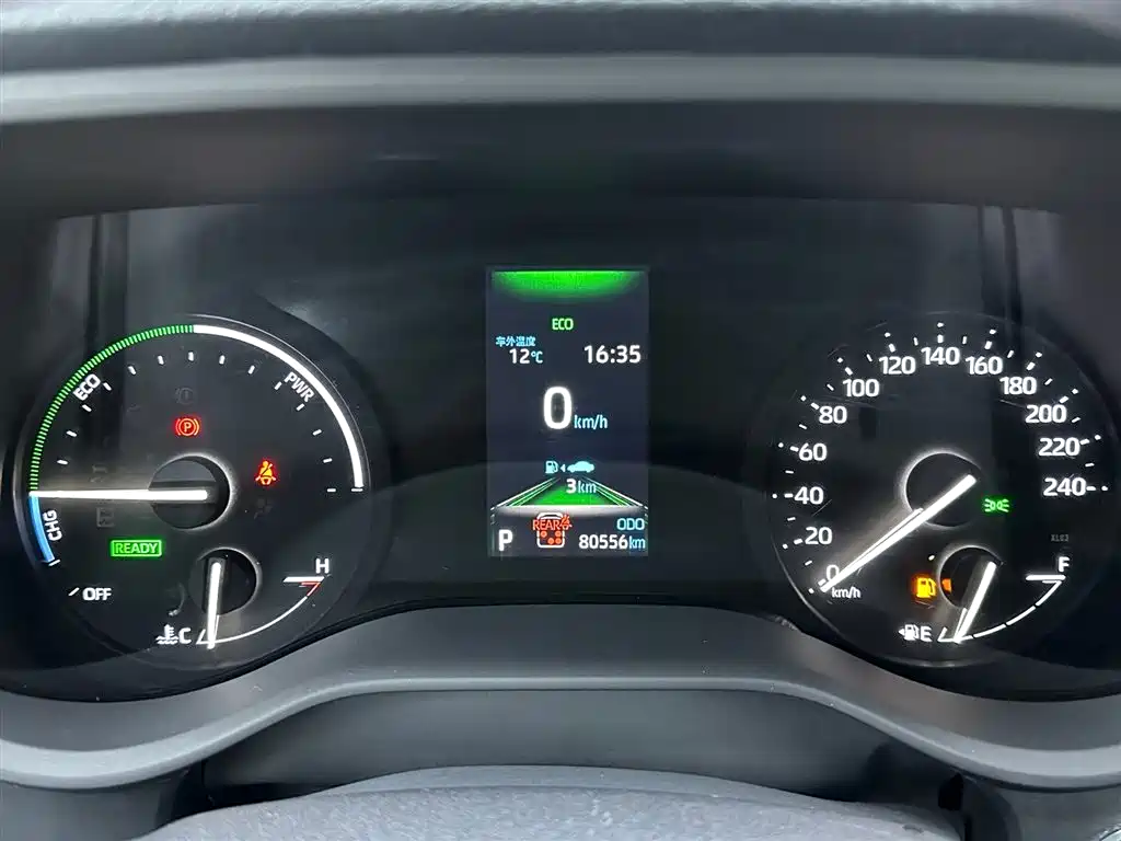 SIENNA 2021 2.5L Hybrid Deluxe Edition купить на сайте DeffCars