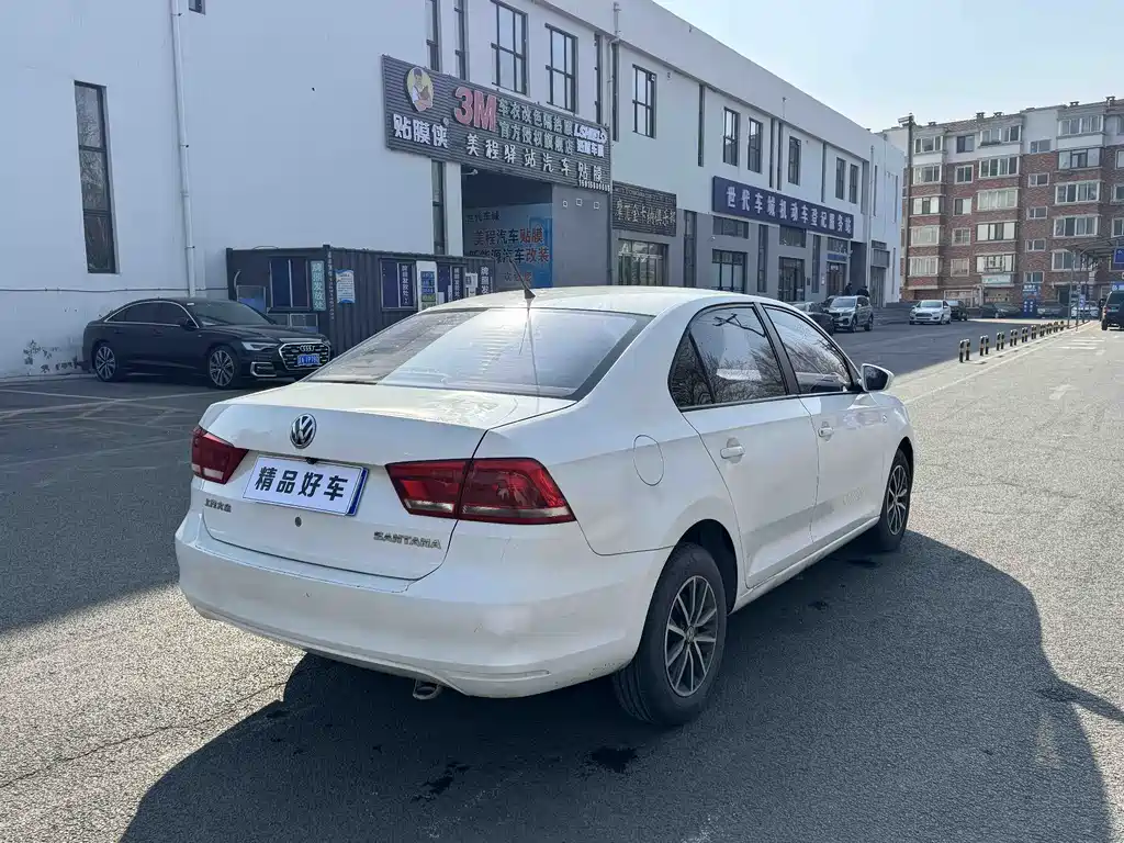 Santana 2015 1.4L Manual Fashion Edition купить на сайте DeffCars