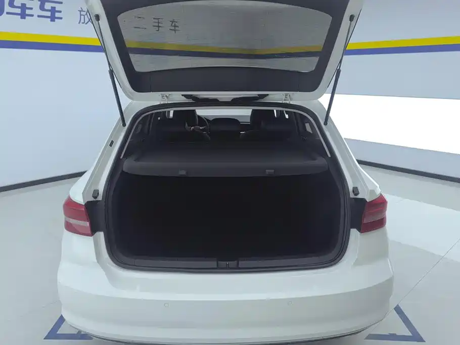 LAVIDA 2018 Hatchback 200TSI DSG Comfort Edition National V купить на сайте DeffCars