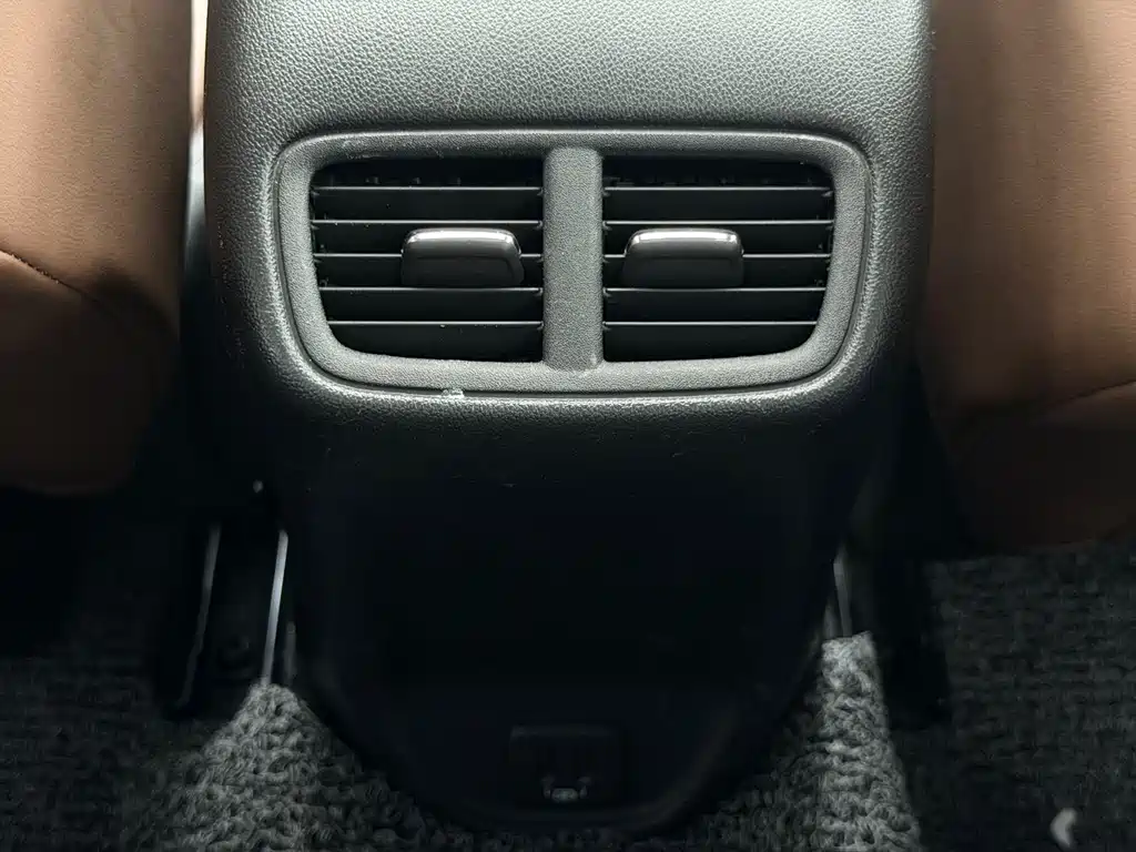 Regal 2019 20T Elite National VI купить на сайте DeffCars