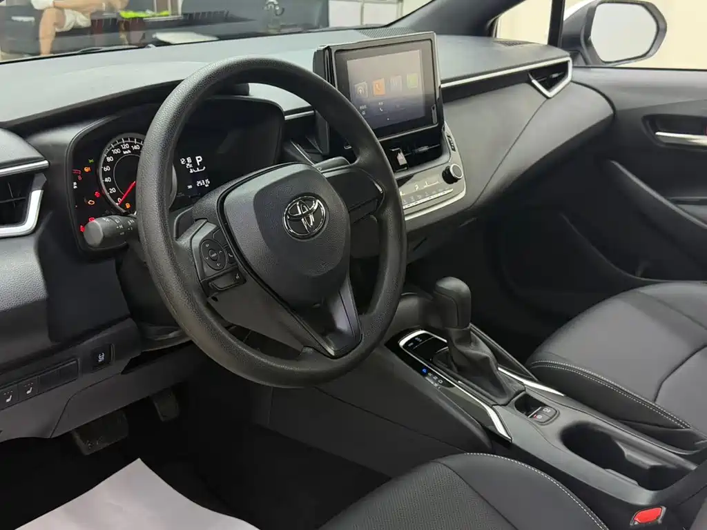 Léilíng (COROLLA) 2022 facelift TNGA 1.5L CVT aggressive version купить на сайте DeffCars