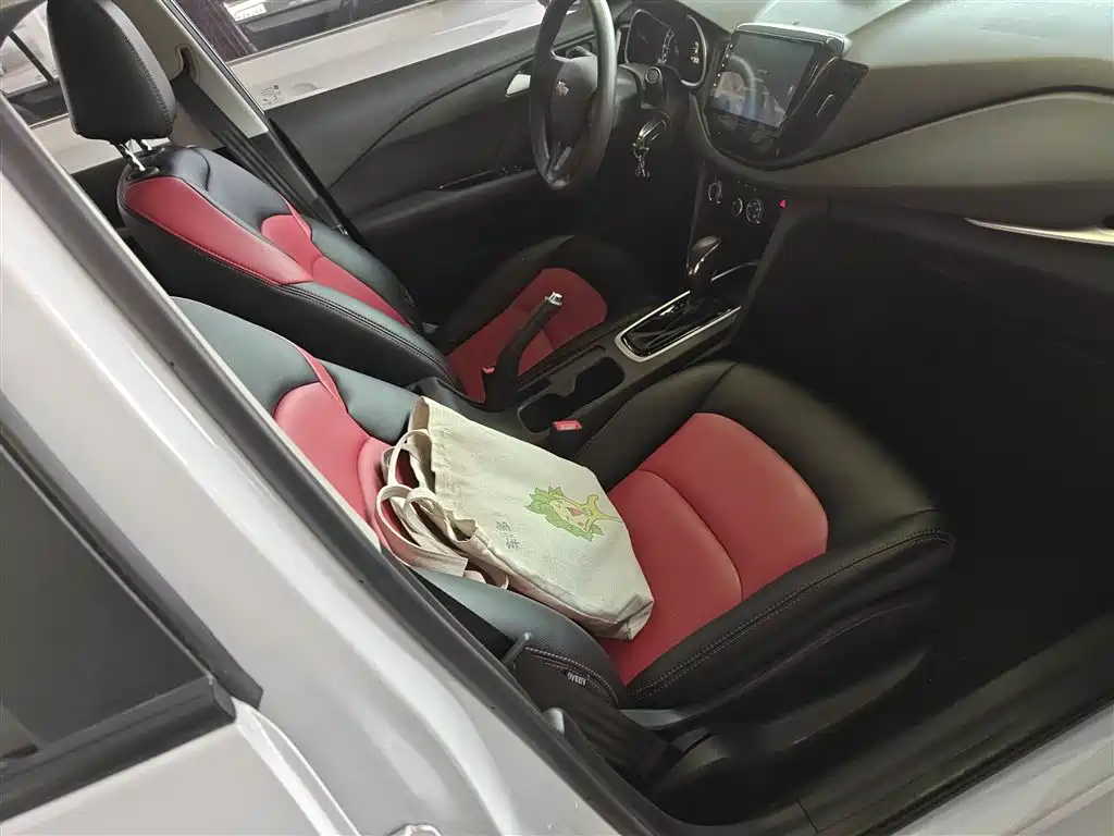 Kovoz 2019 320 automatic sunroof version купить на сайте DeffCars