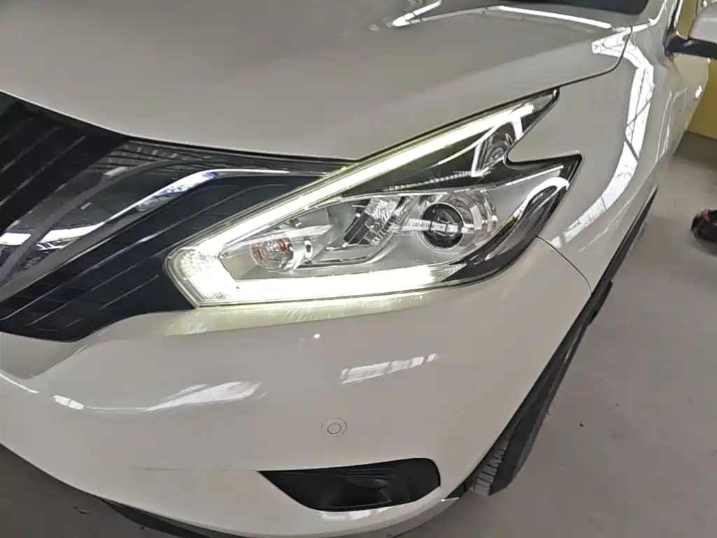 Loulan 2021 2.5L XL 2WD Intelligent Connected Deluxe Edition купить на сайте DeffCars