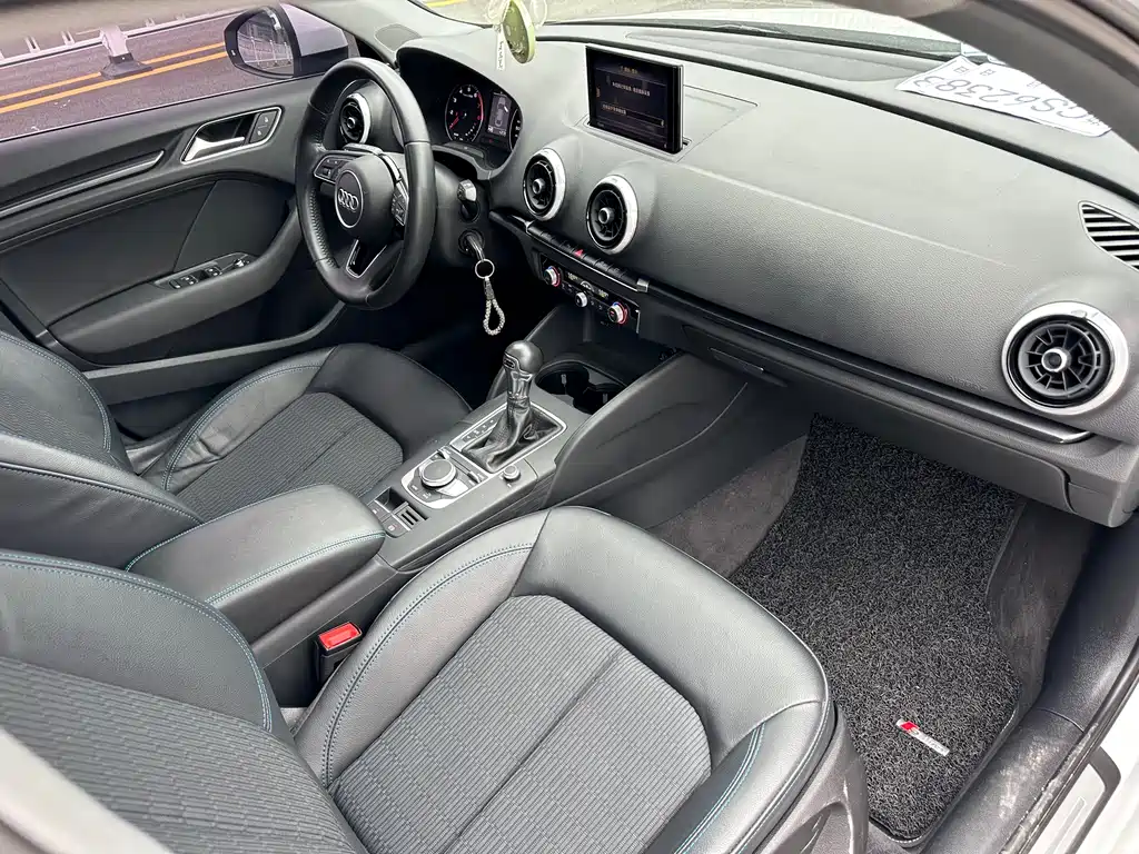 Audi A3 2019 Limousine 35 TFSI Fashion Type National V купить на сайте DeffCars