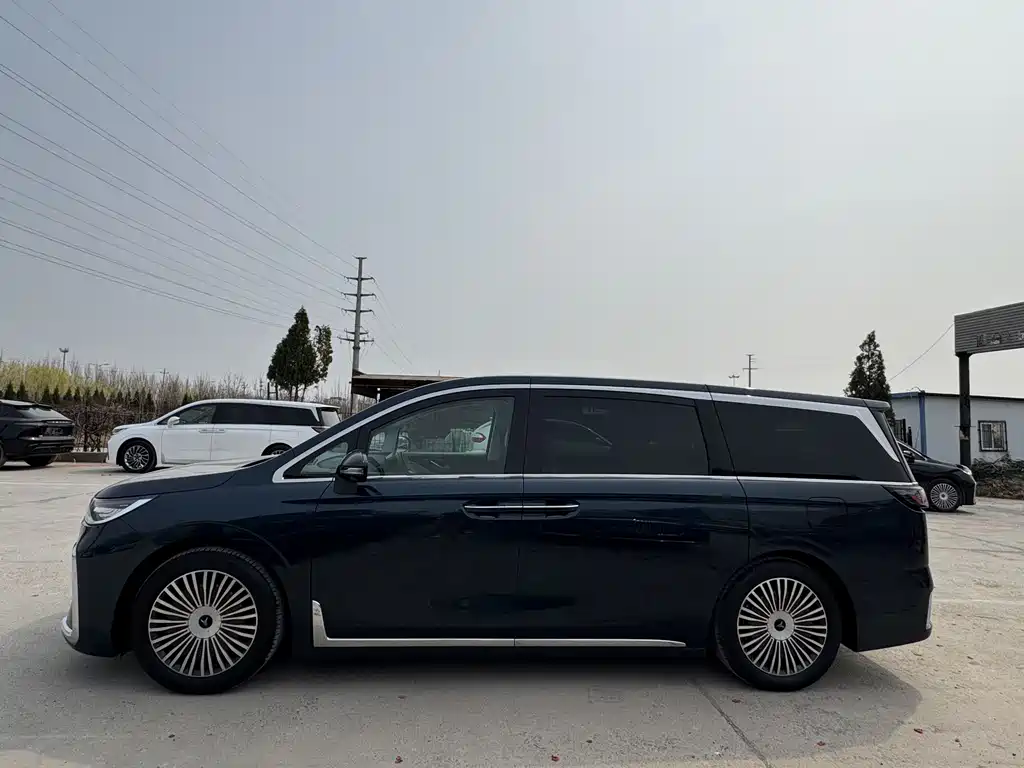 Lantu Dreamer 2025 PHEV four-wheel drive flagship Kunpeng version купить на сайте DeffCars