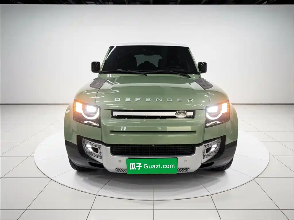 Land Rover Defender 2023 110 3.0T P400 75th Anniversary Legend Edition купить на сайте DeffCars