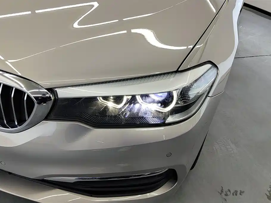 BMW 5 Series 2018 528Li Special Edition launched купить на сайте DeffCars