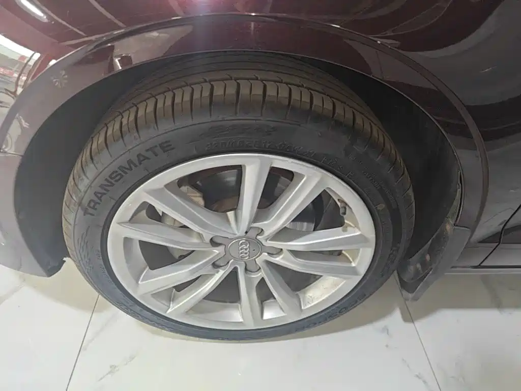 Audi A3 2015 Limousine 35 TFSI Million Commemorative Comfort Model купить на сайте DeffCars