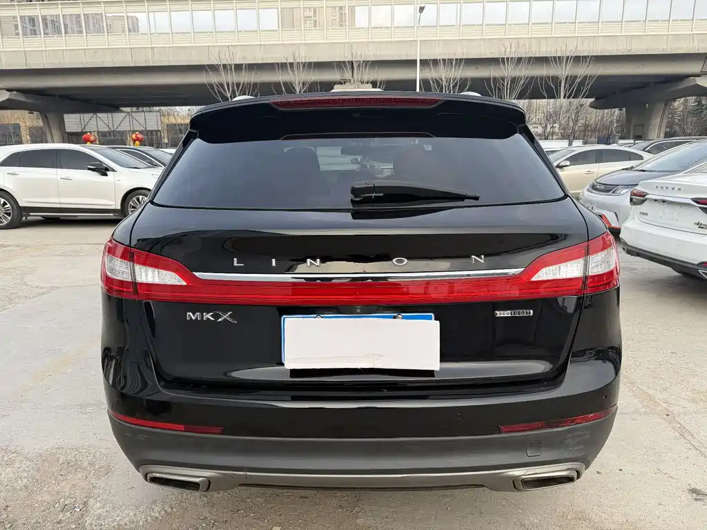 Lincoln MKX 2015 2.0T 2WD Exclusive Edition купить на сайте DeffCars