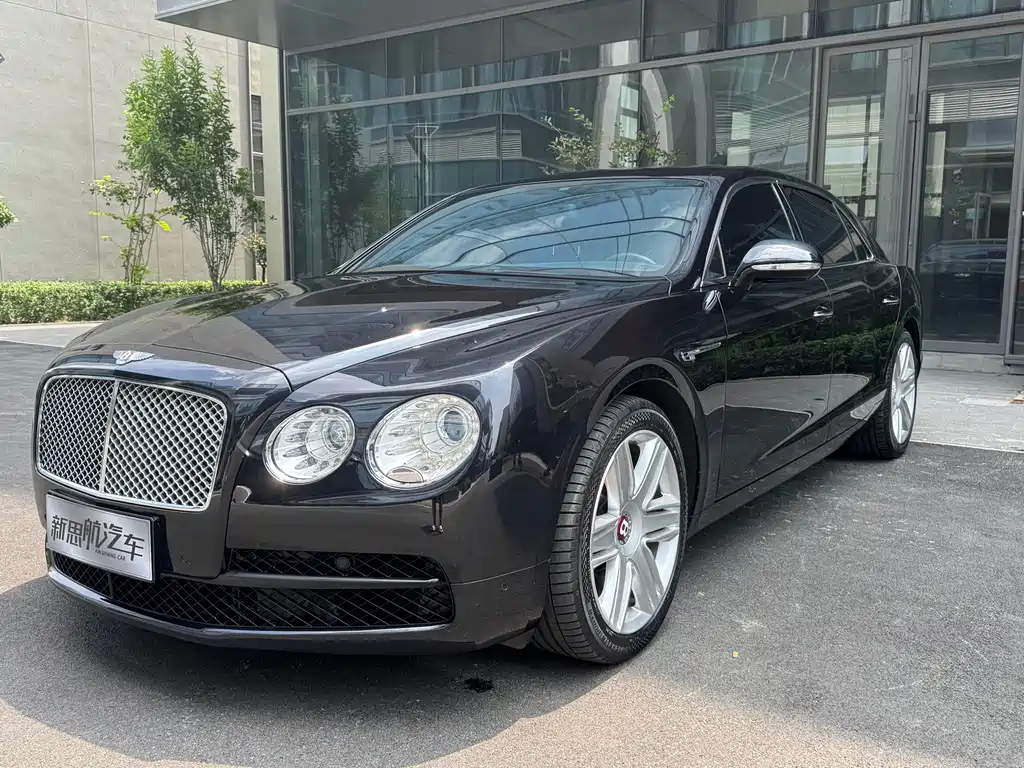 Flying Spur 2017 4.0T V8 Standard Edition купить на сайте DeffCars