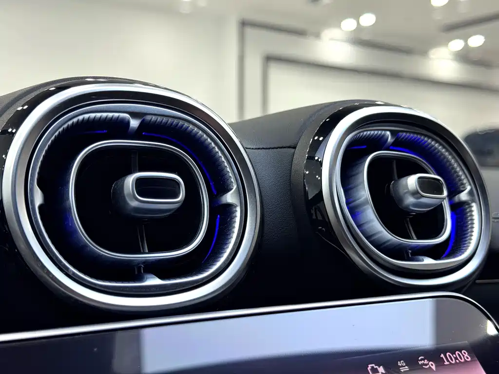 Mercedes-Benz C-Class 2024 facelift C 260 L sports version купить на сайте DeffCars