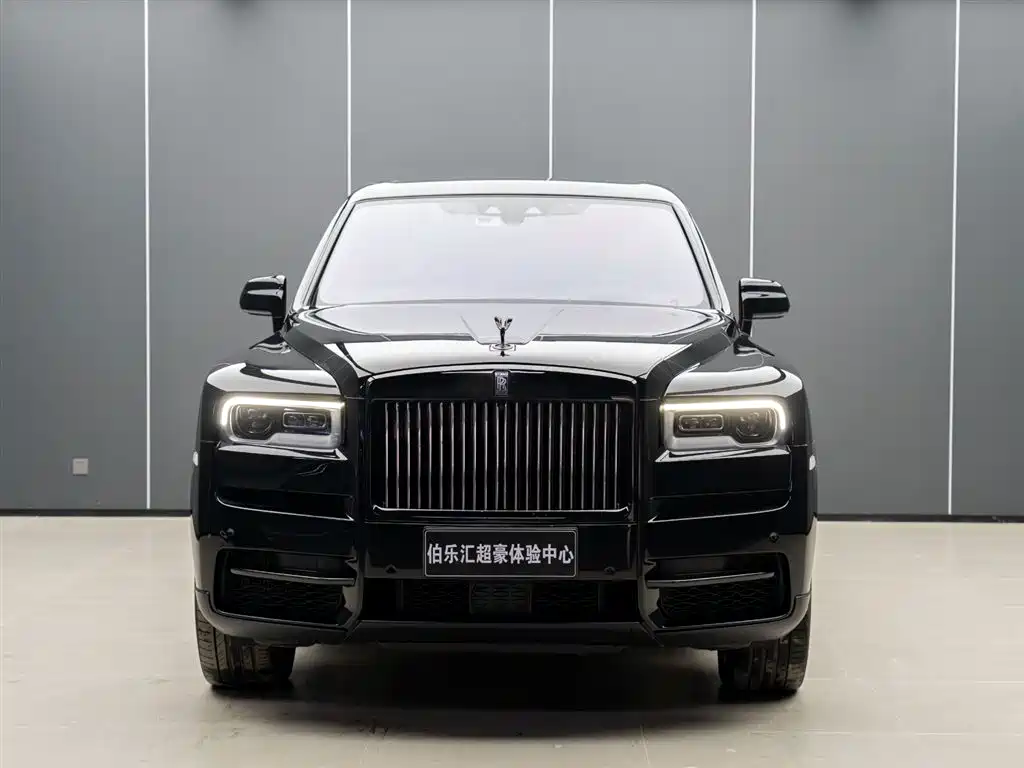 Cullinan 2020 Black Badge купить на сайте DeffCars
