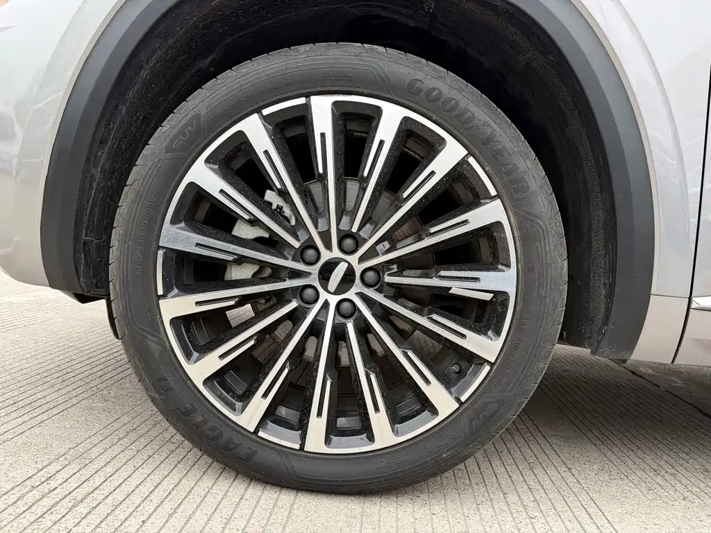 Xingyue L 2025 Dongfang Yao 2.0TD automatic four-wheel drive version купить на сайте DeffCars
