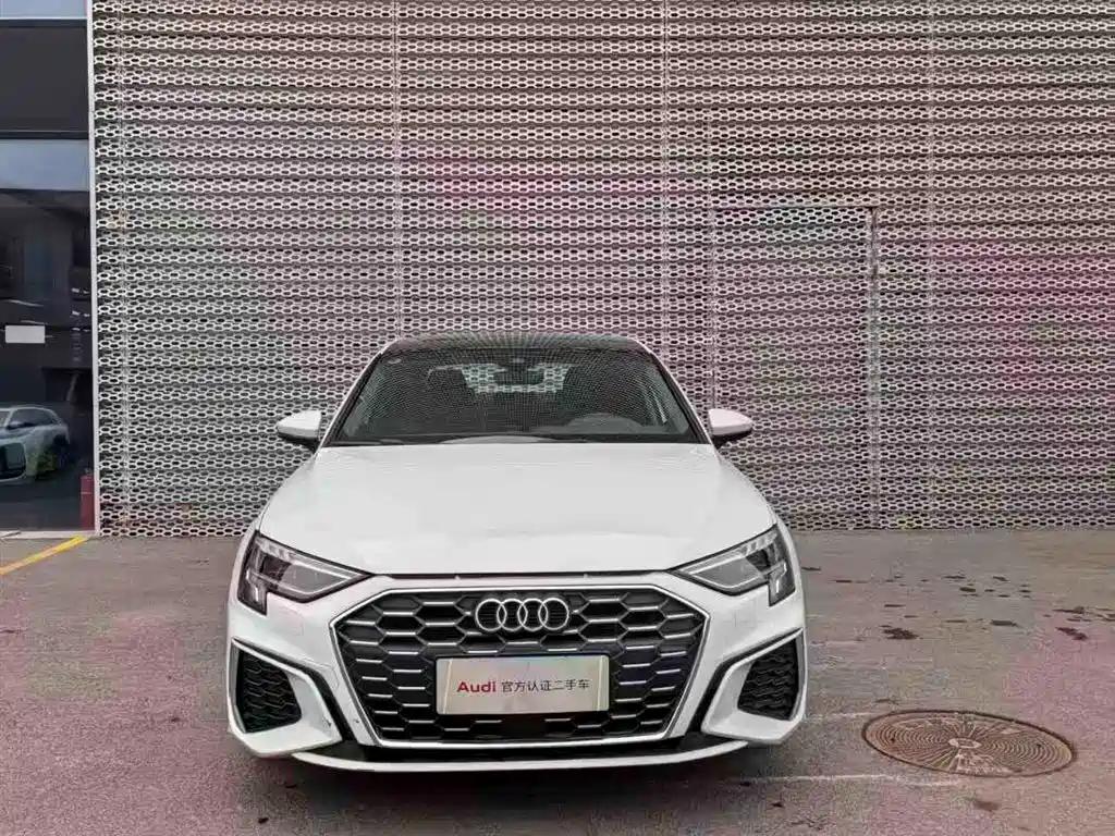 Audi A3 2024 A3L Limousine 35 TFSI Fashionable and Sporty купить на сайте DeffCars