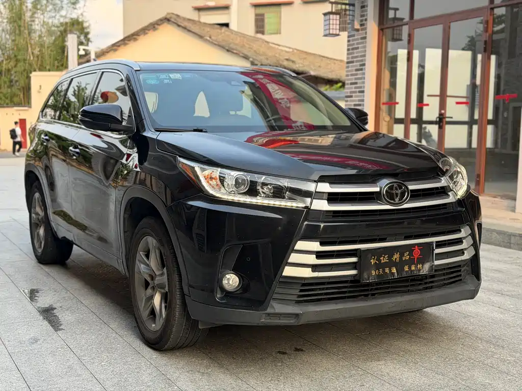 Highlander 2018 2.0T two-wheel drive luxury version, 7 seats, National V купить на сайте DeffCars