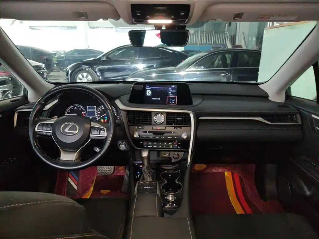 Lexus RX 2020 facelift 300 two-wheel drive elite version купить на сайте DeffCars