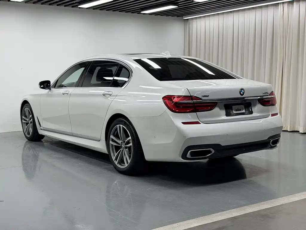 BMW 7 Series 2018 730Li Exclusive M Sports Package купить на сайте DeffCars