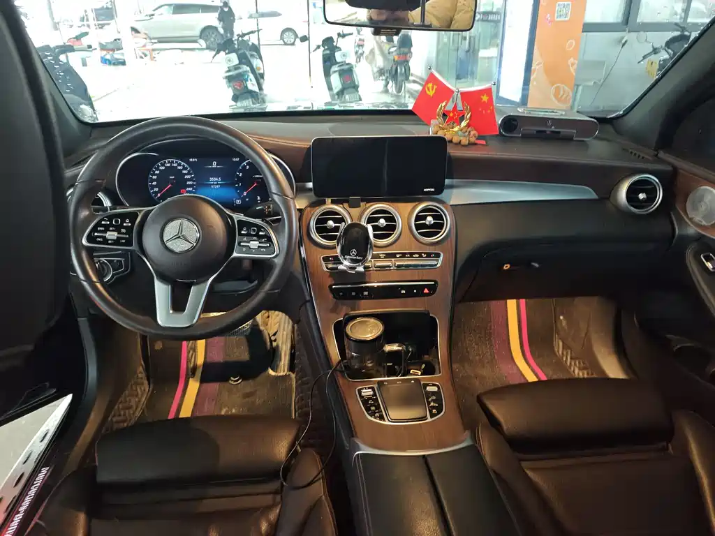 Mercedes-Benz GLC 2020 facelift GLC 300 L 4MATIC dynamic купить на сайте DeffCars